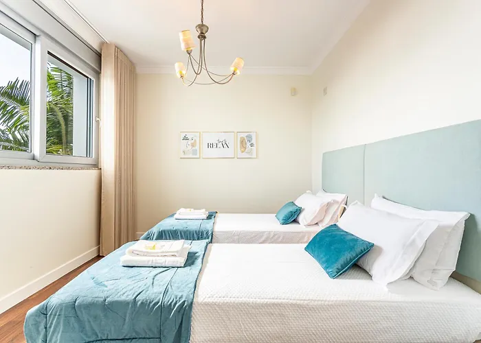 Moradia Vista Atlantico 빌라 푼샬