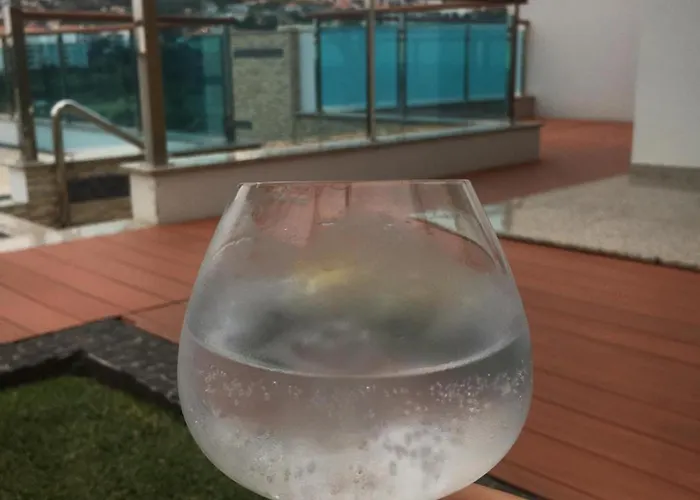 Moradia Vista Atlantico 푼샬