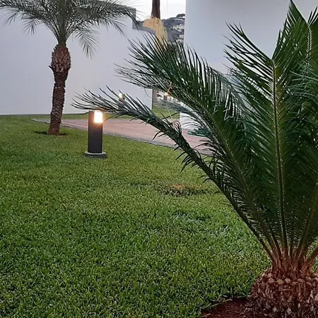 Moradia Vista Atlantico * Фуншал